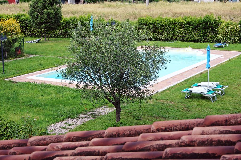 Appartamento Vacanze Magnolia e Glicine Tuoro sul Trasimeno Esterno foto