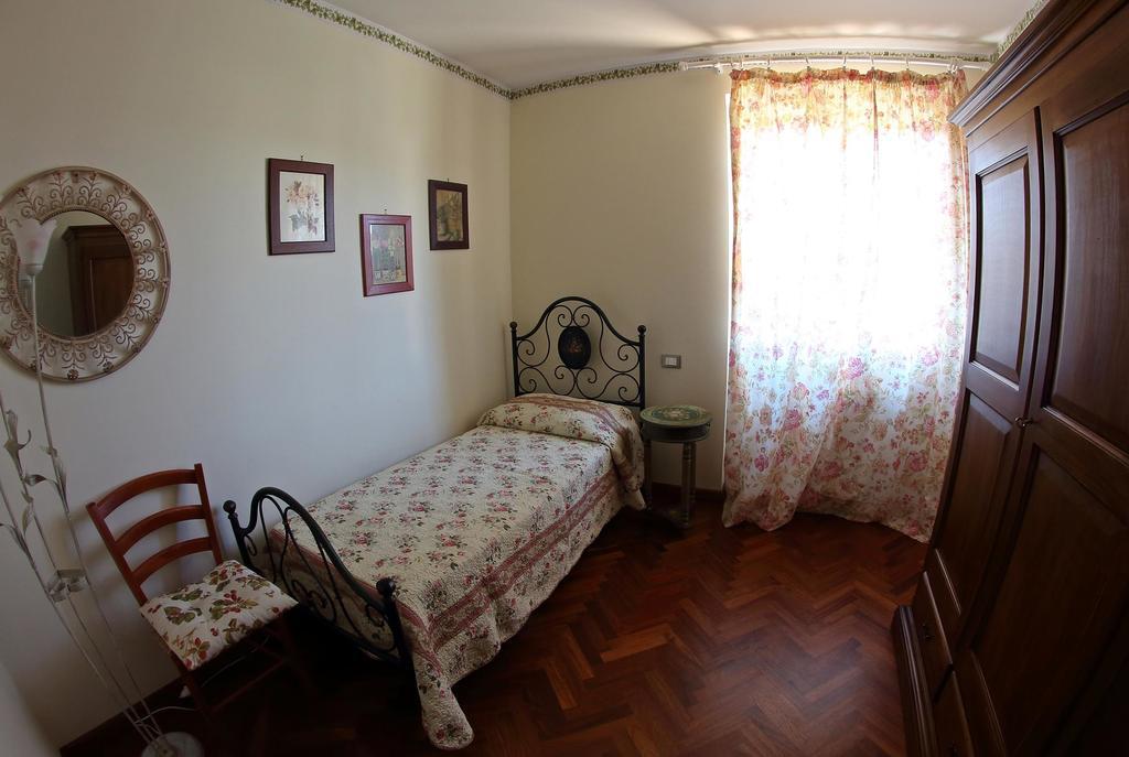 Appartamento Vacanze Magnolia e Glicine Tuoro sul Trasimeno Esterno foto