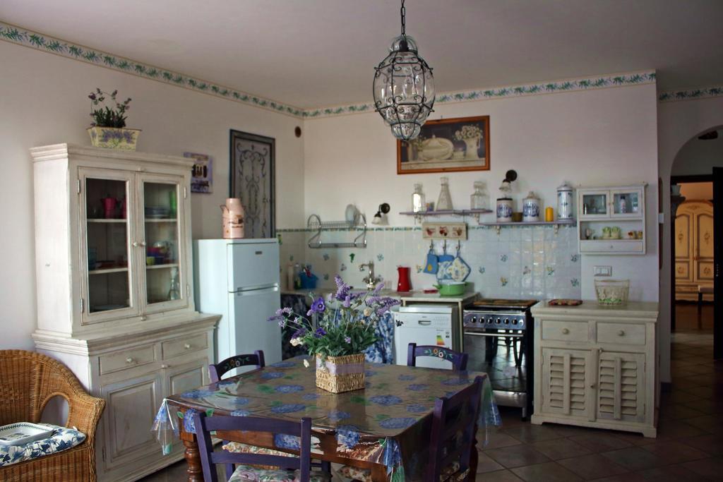 Appartamento Vacanze Magnolia e Glicine Tuoro sul Trasimeno Esterno foto